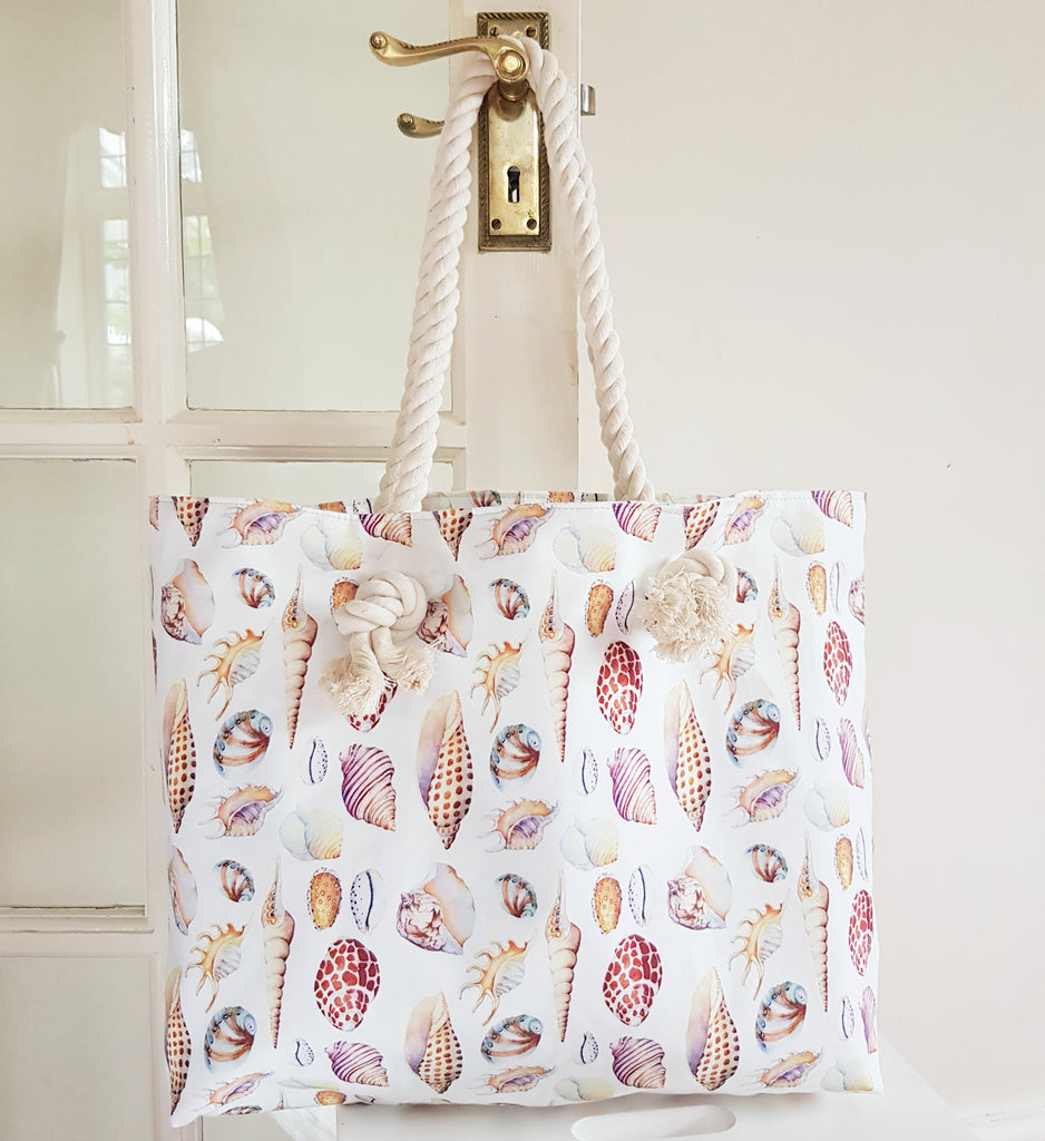The Wattle & Slate Beach Bag Tutorial.