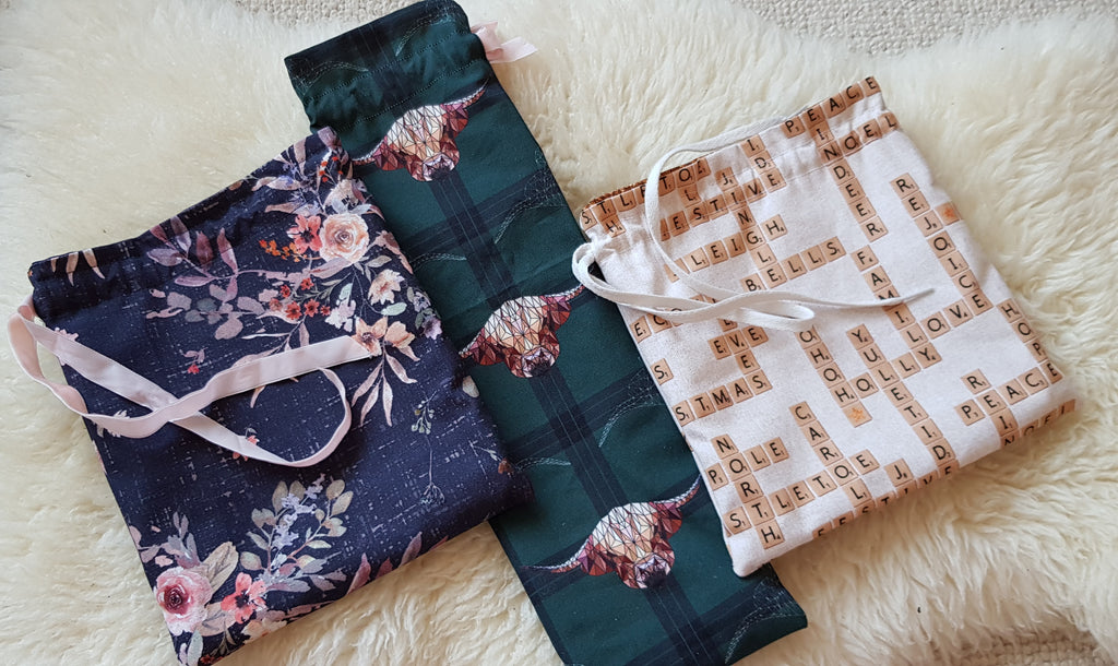 Fully lined gift bags tutorial - by Annabel Steele